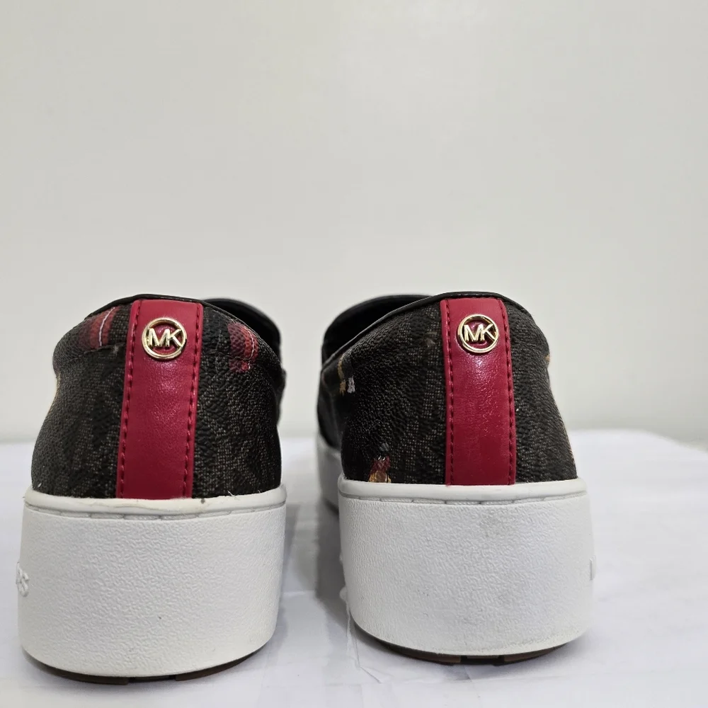 MICHAEL KORS size 7 Jet Set Trent Travel Print Logo Slip On‎ Shoes Brown